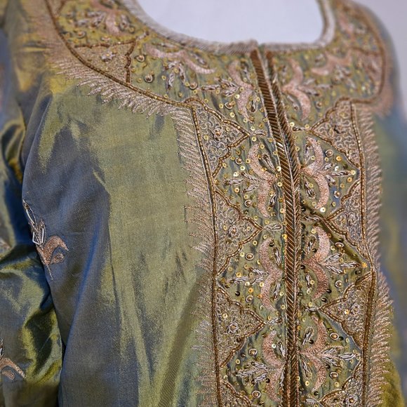Authentic Sari Place Dress - Picture 2 of 6